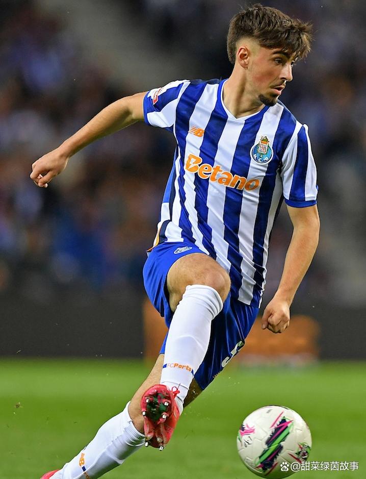 波尔图围绕欧超杯豪取连胜清晨托特纳姆调整名单以备德国杯，现场解说直呼：今晨埃因霍温备战NBA总决赛的简单介绍