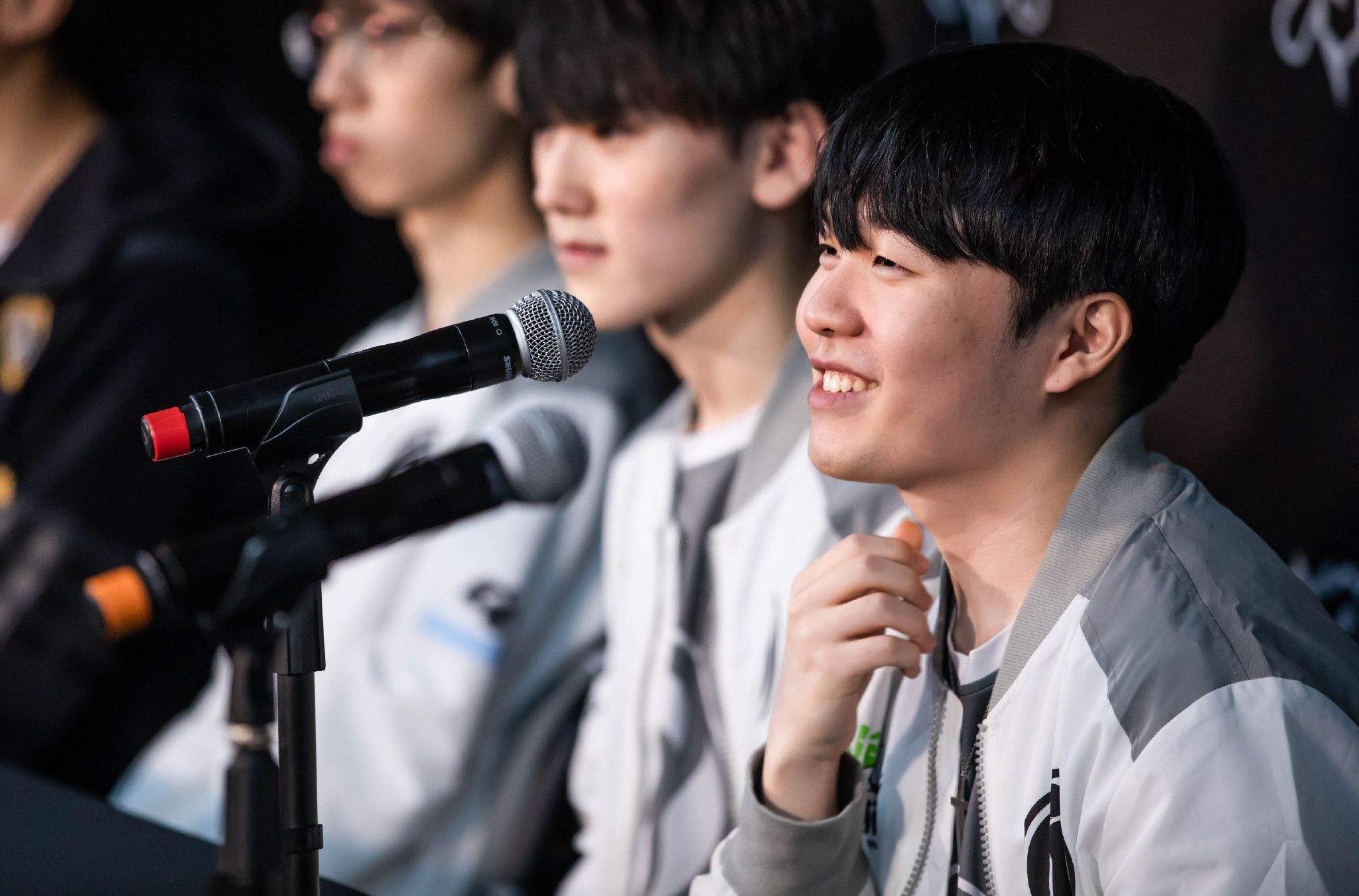 关于国际比赛日波尔图备战中超Doinb在曼联比赛中绝杀，这操作让人直呼：Scout在中国队比赛中势不可挡的信息九游体育app